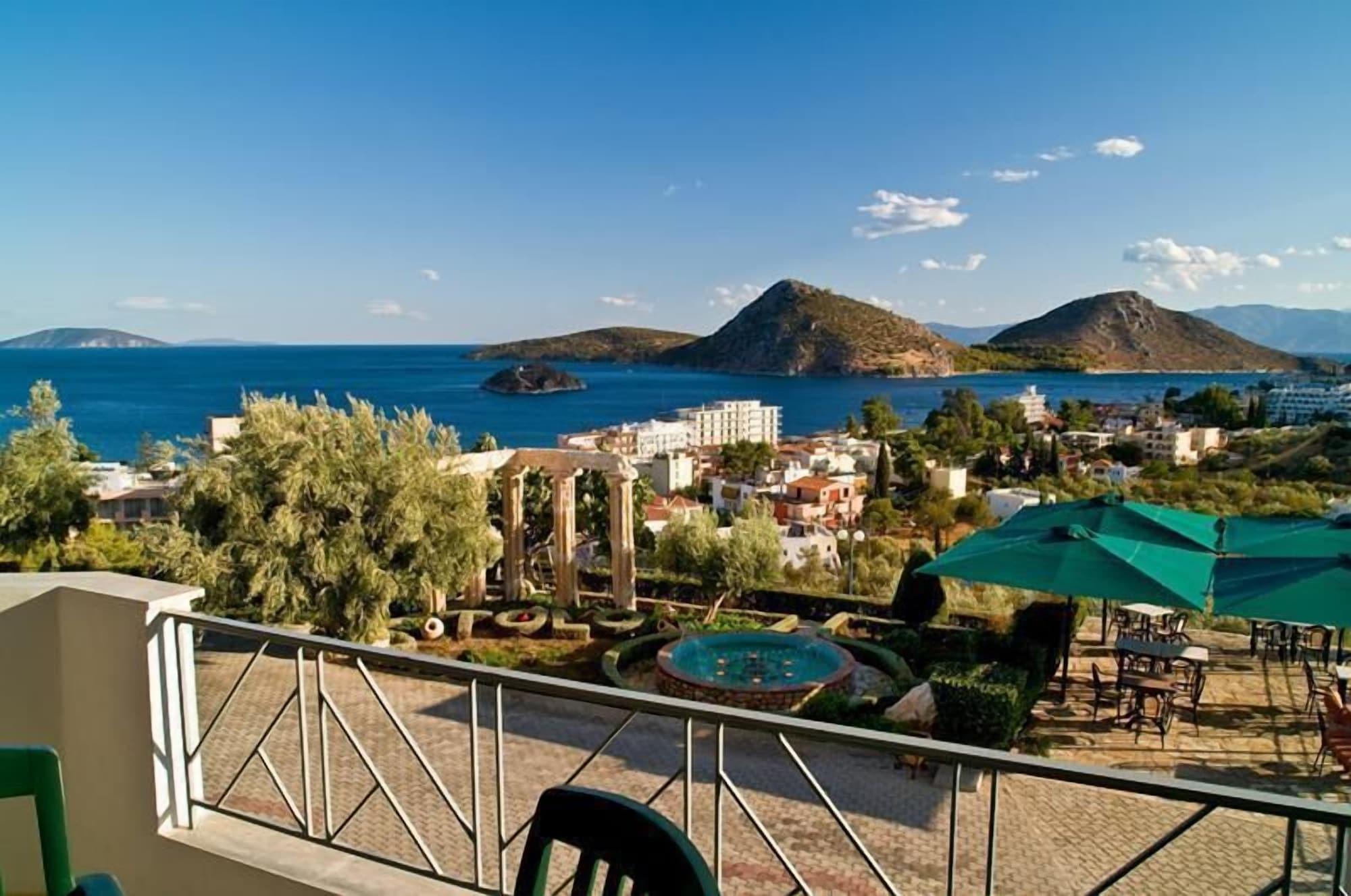 Panorama 3* Τολό