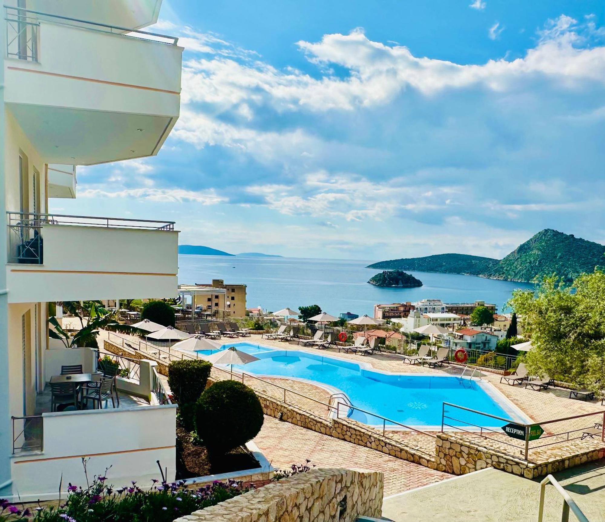 Panorama Apartahotel Tolón