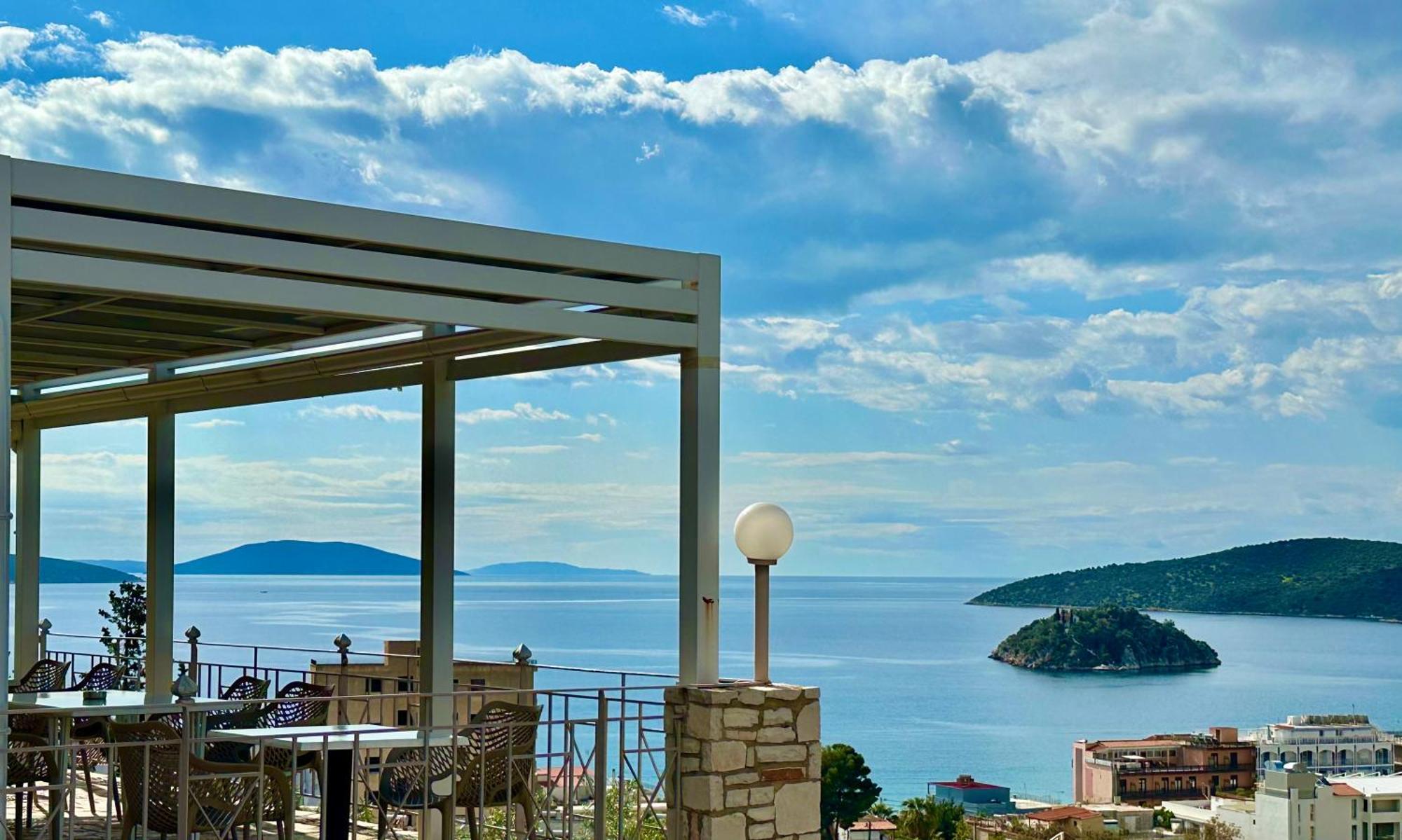 Apart Otel Panorama Tolón