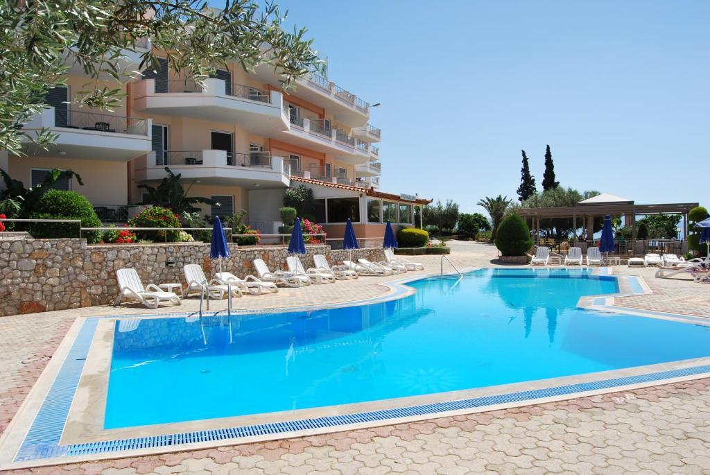 Apartahotel Panorama 3*